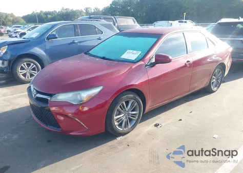 2015 Toyota Camry Se z USA, uszkodzony, nr VIN 4T1BF1FK3FU986644
